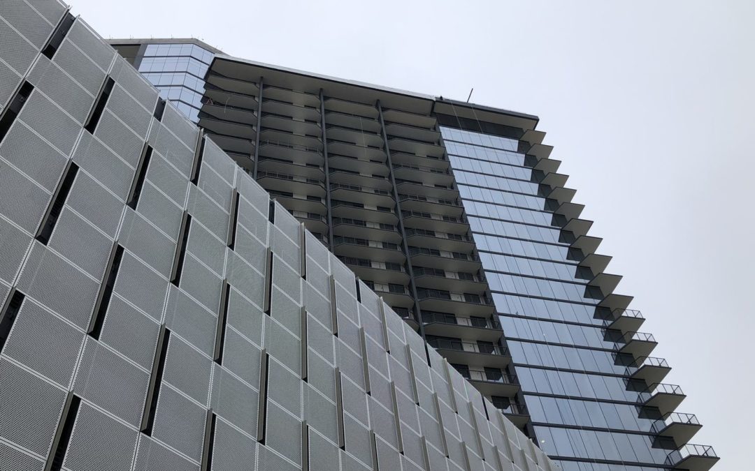 Dallas’ new Eastline residential tower has SMU views and DART line at the door