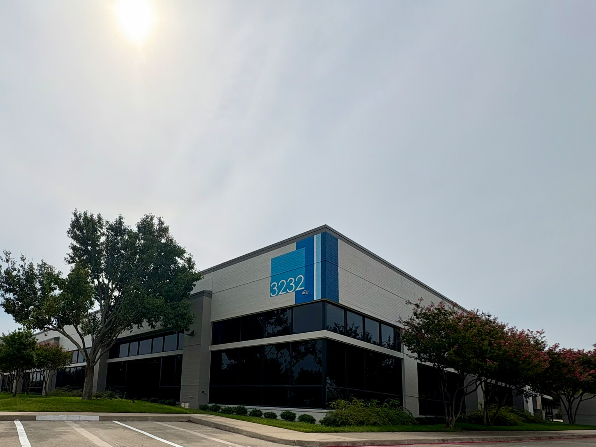 3232 W Royal Lane exterior building